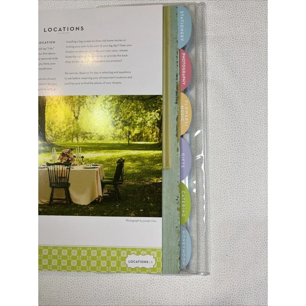 Gartner Studios‎ Personal Wedding Planner Organization Guide Book 3 Ring Binder